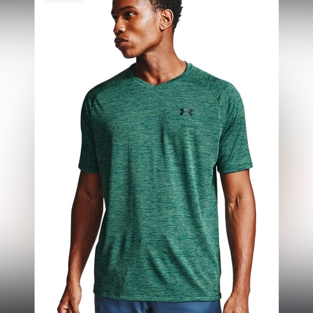 NWOT! Men’s Under Armour Tech 2.0 V Neck Short Sleeve Tee Sz Large